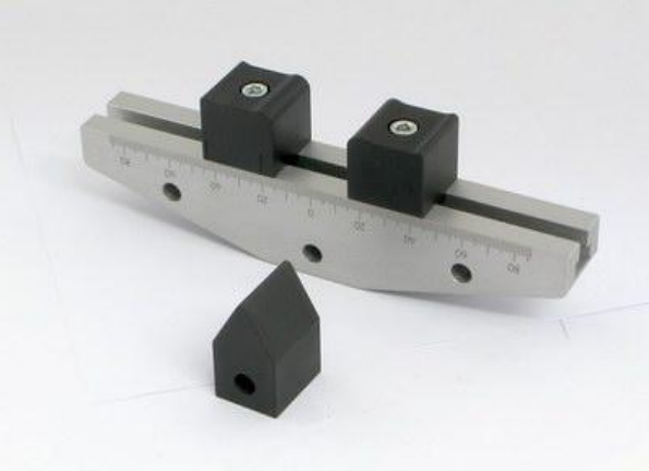 2K lb. - 3 Point Bend Fixture - 10kN