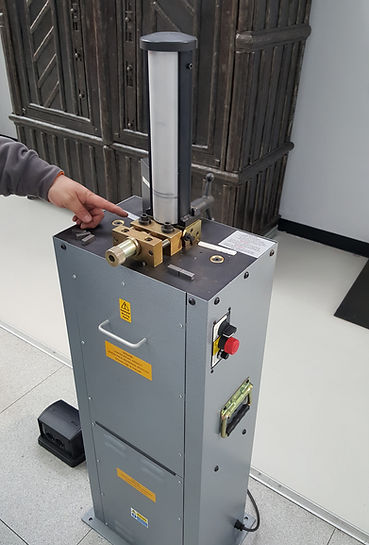 Why Choose Universal Grip 4